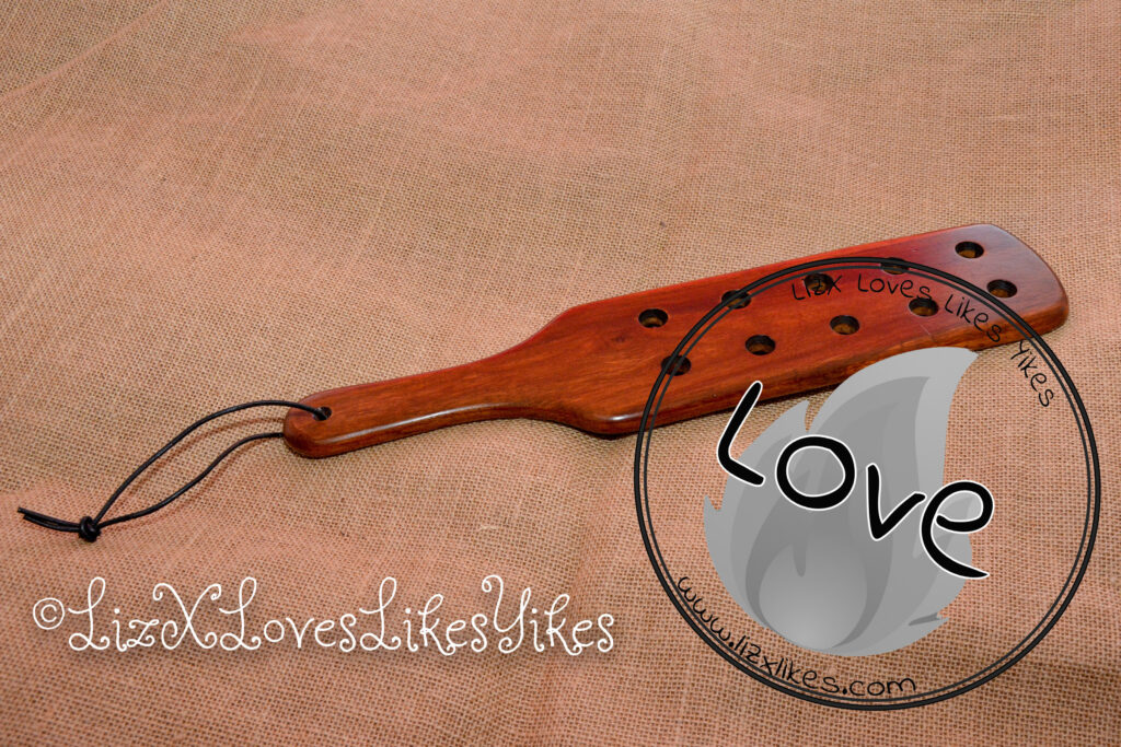 Sir Rosewood - Paddle with Holes - McHurt.eu Review by Liz BlackX