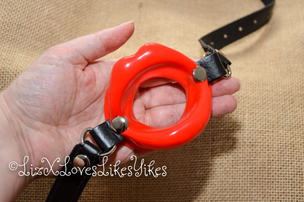 Review Red Lips Open Mouth Ring Gag Copyright LizxLikes.com