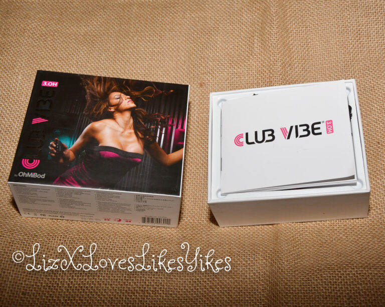 Review of the OhMiBod - Club Vibe 3.OH Music Vibrator Copyright Liz BlackX