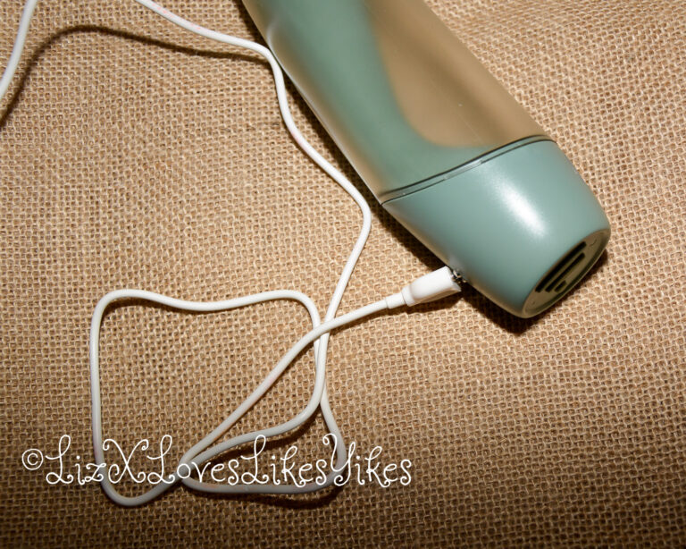 Review of the Lora diCarlo G-Spot Vibrator - Onda Copyright Lizxlikes.com