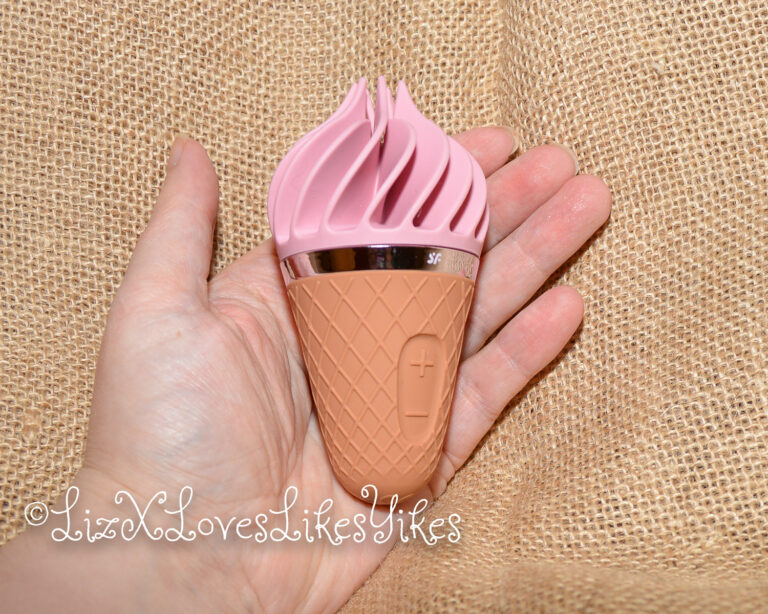 Review of Satisfyer Sweet Treat LayonVibrator Copyright Liz BlackX