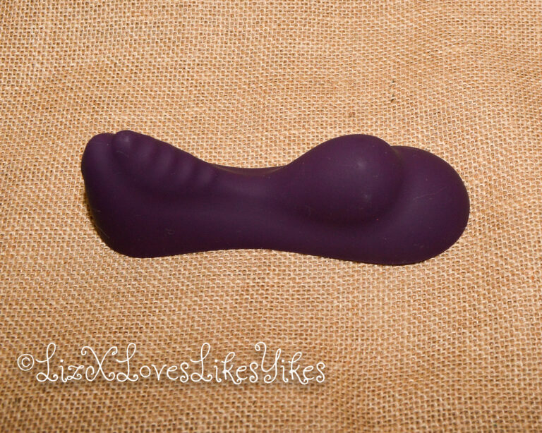 Review of Ruby Glow Ride On External Hands-Free Vibrator Copyright Liz BlackX