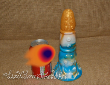 Review of Monster Dildo Loki Taurus Bigshocked.com Copyright Liz BlackX