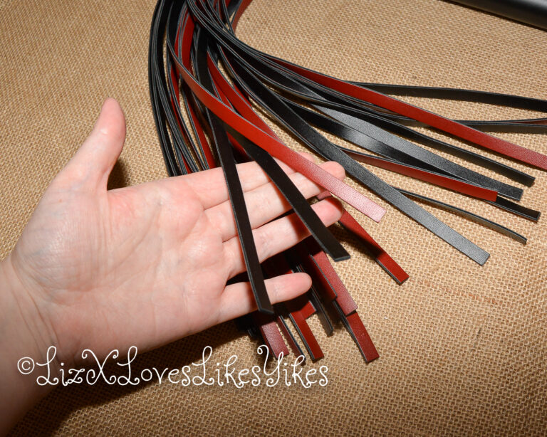 Review of the Saffron Flogger by Sportsheets Copyright Liz BlackX