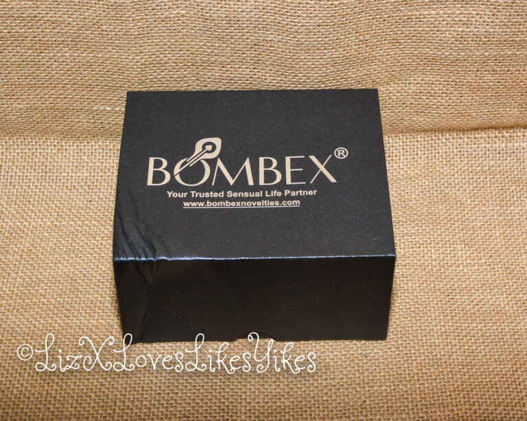 Review of Butterfly Desire Vibe Pro Bombex.com Copyright Liz BlackX