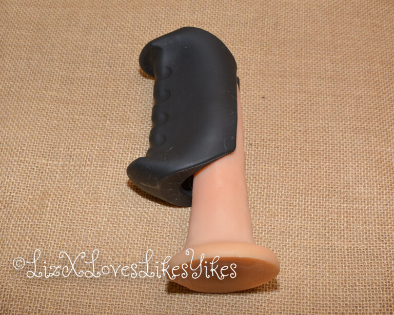 Review of the LEVETT Male Masturbators Realistic Vagina Copyright Liz BlackX