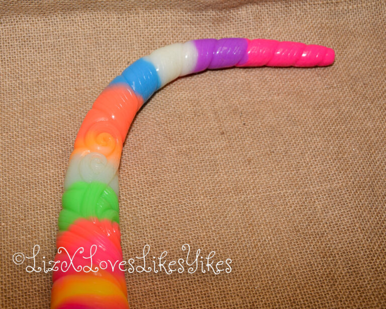 Review of the Depth Training Unicorn Tentacle Anal Dildo Luminous BigShocked.com Copyright Liz BlackX
