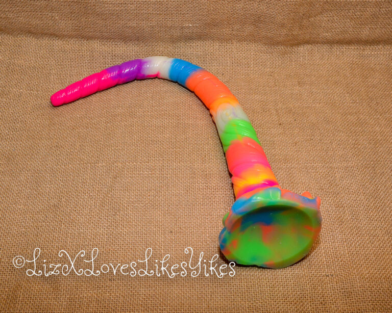 Review of the Depth Training Unicorn Tentacle Anal Dildo Luminous BigShocked.com Copyright Liz BlackX