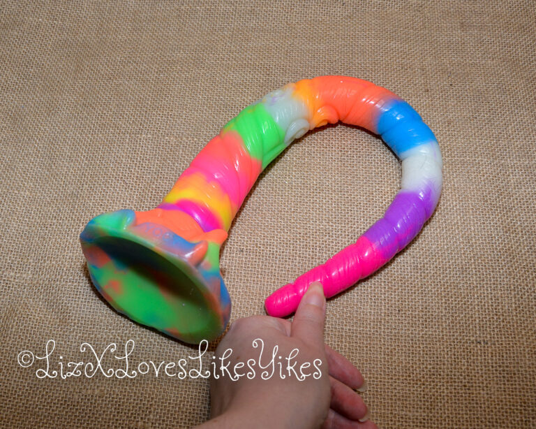 Review of the Depth Training Unicorn Tentacle Anal Dildo Luminous BigShocked.com Copyright Liz BlackX