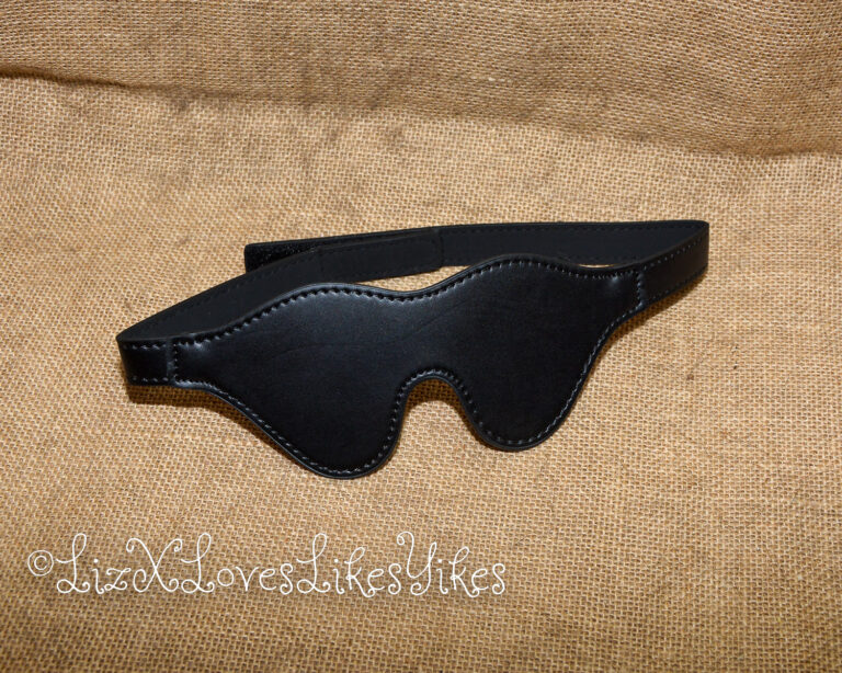 Review of the Clit Torturing Play Kit by Funzze.com Copyright Liz BlackX