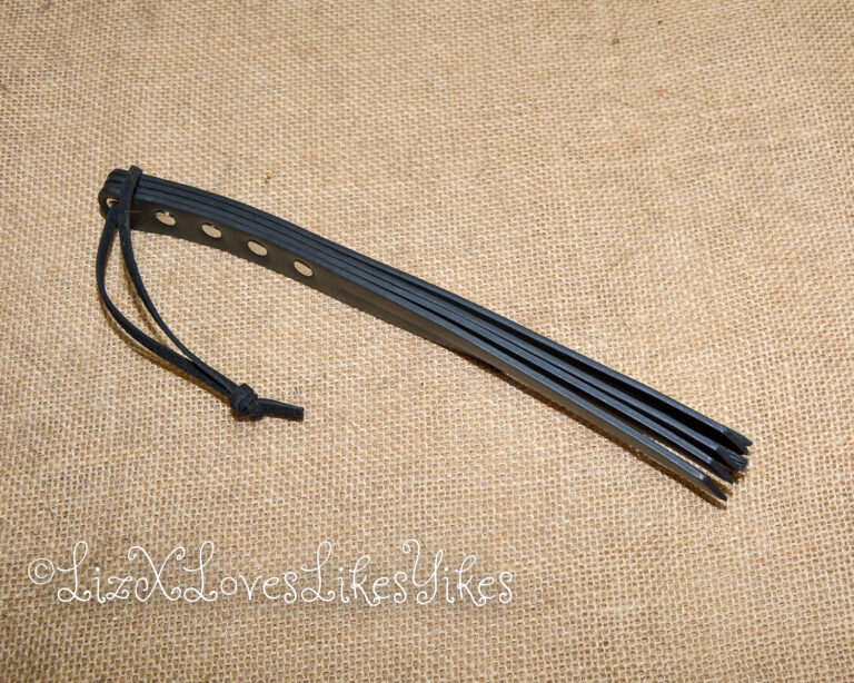 Review of the Clit Torturing Play Kit by Funzze.com Copyright Liz BlackX