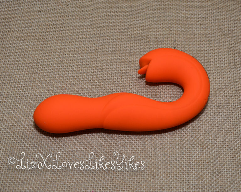 Review of the Joi Rotating Head G-Spot Vibrator and Clit Licker Copyright Liz BlackX