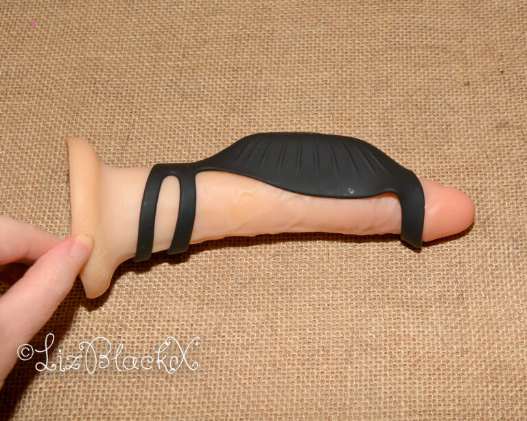 Review of The Rocketeer Vibrating Penis Enhancer Sheath Sponsored by BettysToyBox.com Copyright LizBlackX
