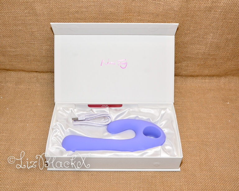 Review of the Flex Bi from Nomi Tang Copyright Liz BlackX