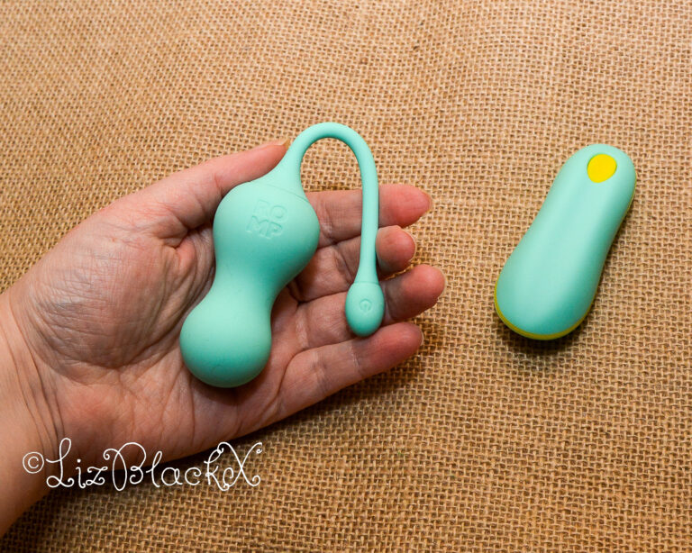 Review of the Cello Vibrating Egg by Romp Toys Copyright Liz BlackX