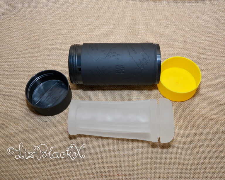 Review of the Dash by Romp Toys Copyright Liz BlackX