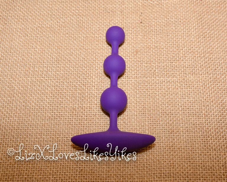 Review of the Amp Anal Beads by Romp Toys Copyright Liz BlackX