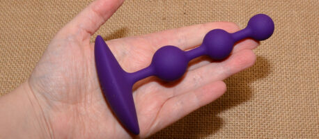 Review of the Amp Anal Beads by Romp Toys