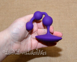 Review of the Amp Anal Beads by Romp Toys Copyright Liz BlackX