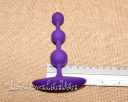 Review of the Amp Anal Beads by Romp Toys Copyright Liz BlackX