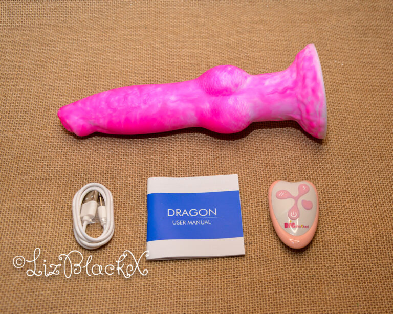 Review of the Dragon 8.8 Inch Thrusting Vibrating Fantasy Knot Dildo Big Shocked Copyright Liz BlackX