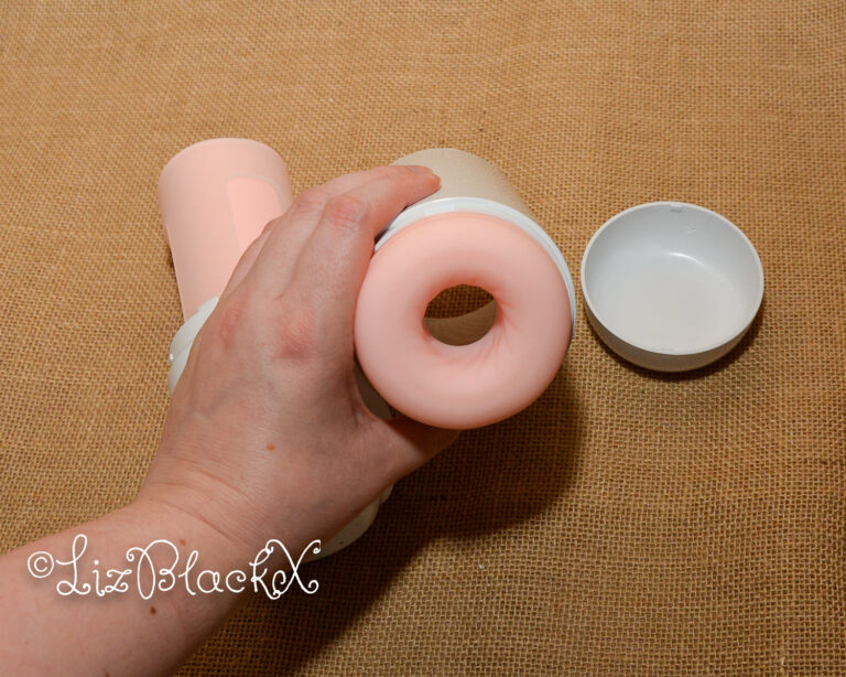 Review of Night Webcam Interactive Male Masturbator Twijoy Copyright Liz BlackX