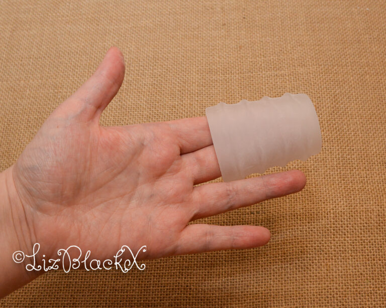 Review of the Mosh by Romp Toys Copyright Liz BlackX