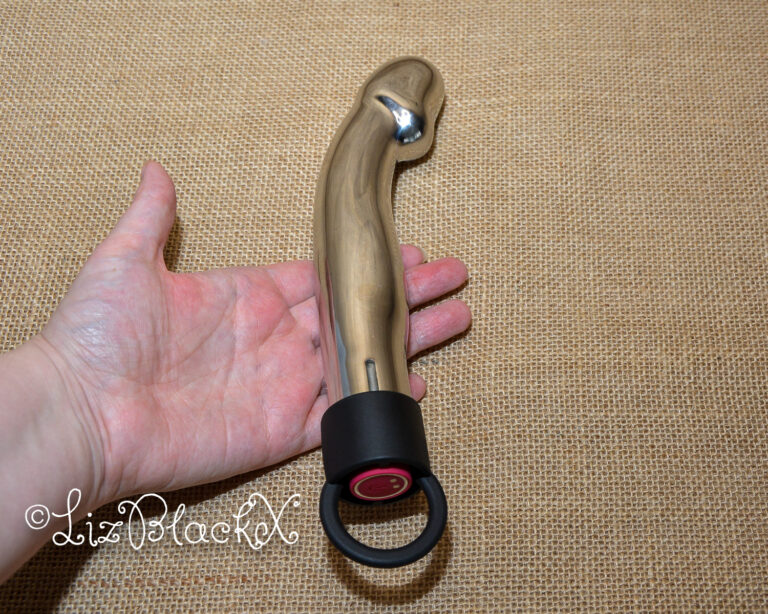 Review of Capo, Vibrating Stainless Metal Dildo by L'Acier Copyright Liz BlackX
