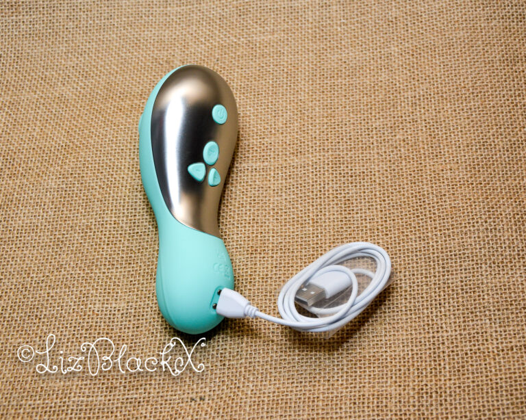 innovative flowliper vibrator features Tracy’s Dog Flowliper Vibrator Review – Innovative Features and Honest Insights Copyright Liz BlackX