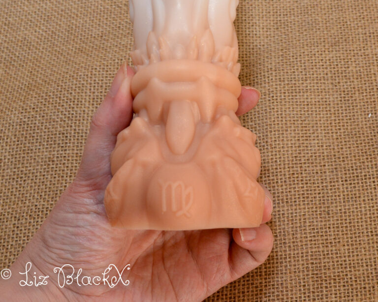 A Customized Satisfaction: Nothosaur's Virgo Dildo Review Copyright Liz BlackX
