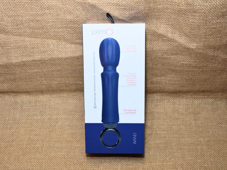 Small but Mighty: Exploring the Delights of the Primo Wand Vibrator by Screaming O Copyright Liz BlackX