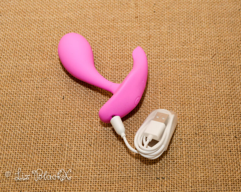 Honey Play Box's Oly 2: A Feature-Packed Vibrator for Tech-Savvy Pleasure Seekers Copyright Liz BlackX