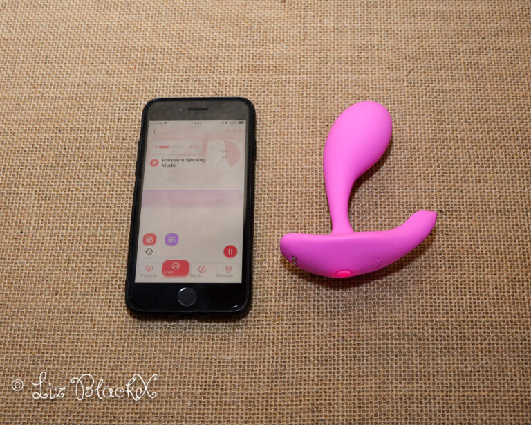 Honey Play Box's Oly 2: A Feature-Packed Vibrator for Tech-Savvy Pleasure Seekers Copyright Liz BlackX