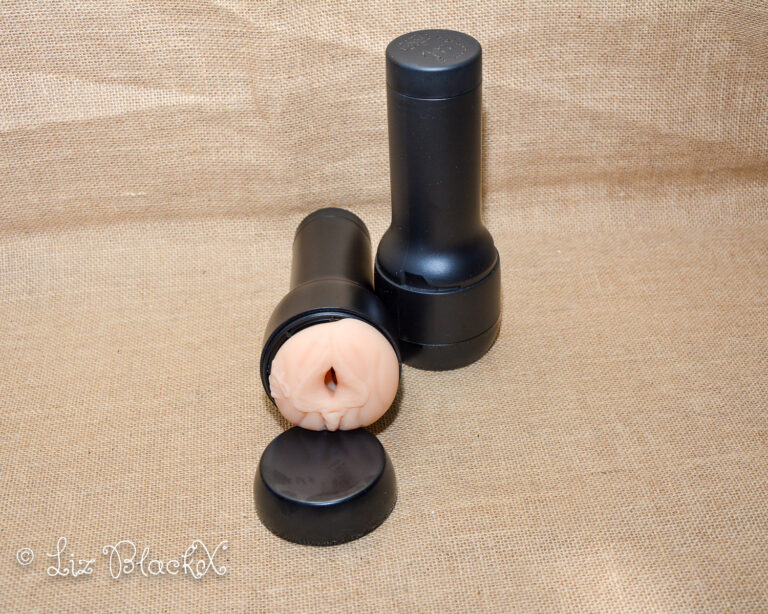 The Future of Pleasure is Here: A Comprehensive Review of the Keon Automatic Masturbator by Kiiroo.com Copyright LizBlackX