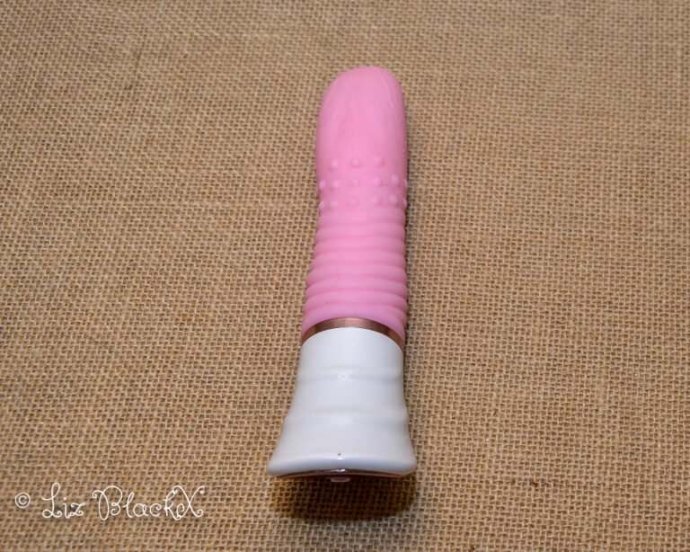 REALISTIC FUN! Complete Funzze Heating Tongue Vibrator Review Copyright Liz BlackX