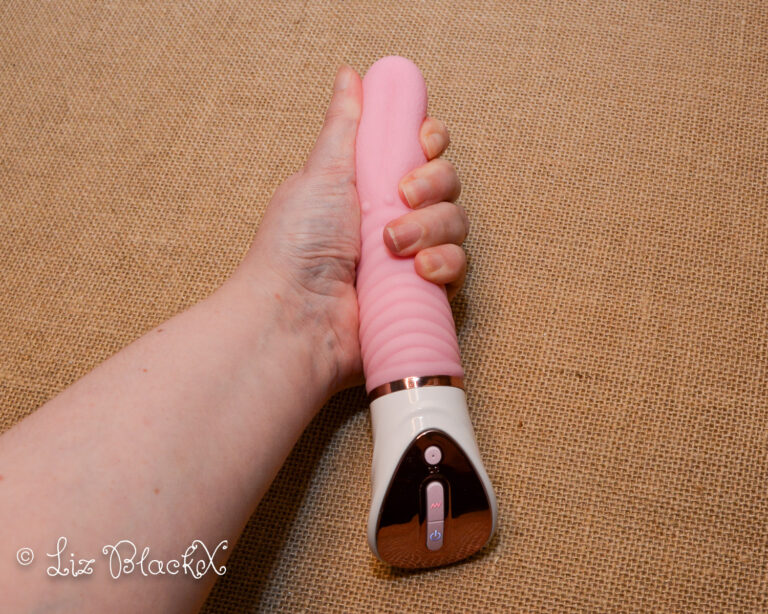REALISTIC FUN! Complete Funzze Heating Tongue Vibrator Review Copyright Liz BlackX
