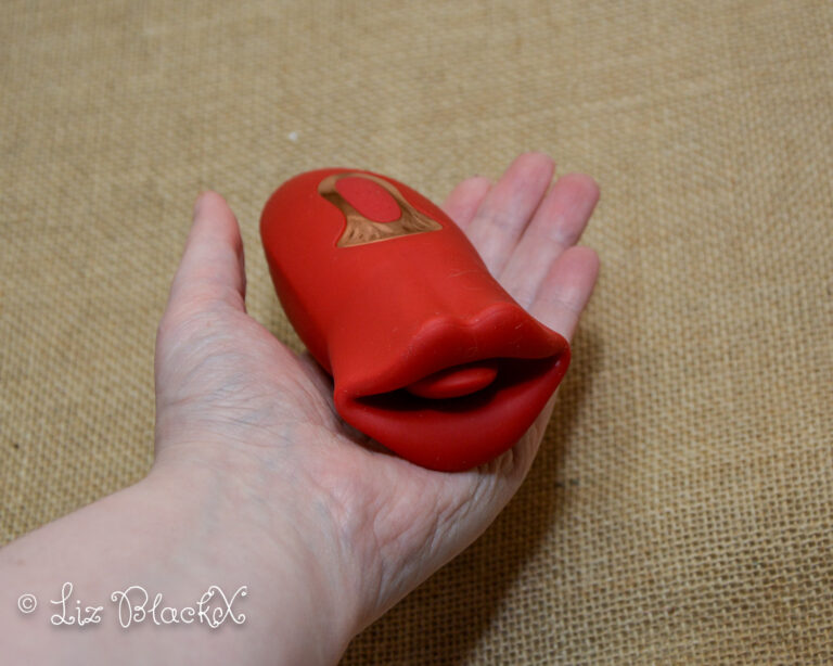 Licking & Sucking Vibrator from Inyarose - A Giggle-Inducing Orgasmic Experience Copyright Liz BlackX