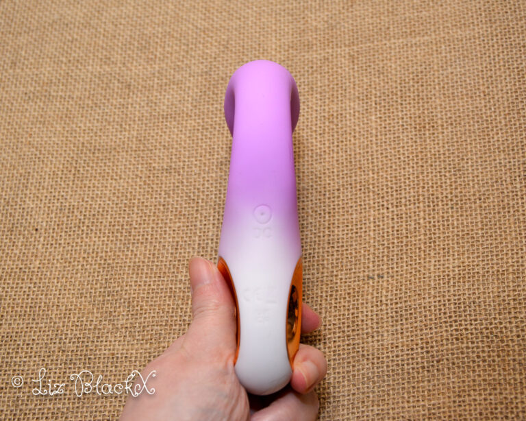 Hands-on with the G-Spot Clit Suction Vibrator: Pros, Cons & My Honest Take Copyright Liz BlackX