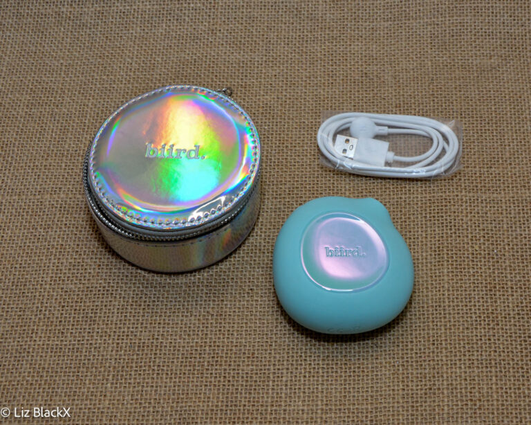Biird Lumii Review: Aesthetic Elegance Meets Fun, Intense Clitoral Pleasure Copyright Liz BlackX