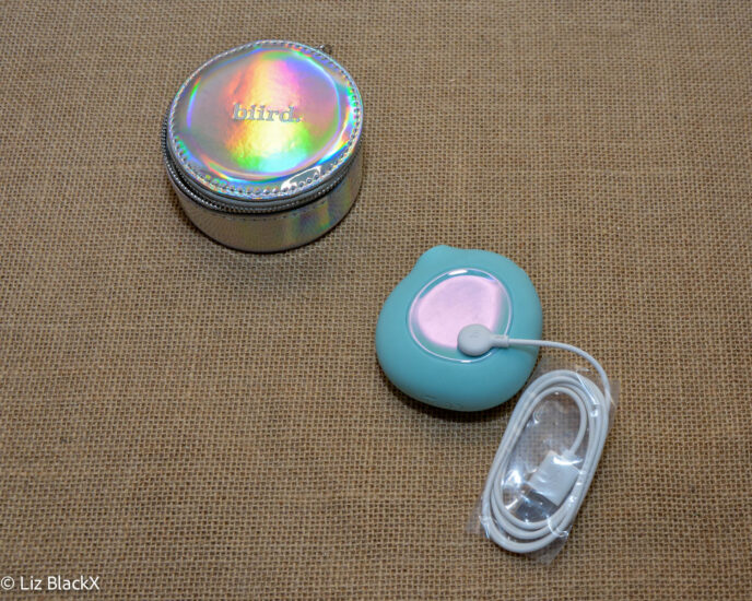 Biird Lumii Review: Aesthetic Elegance Meets Fun, Intense Clitoral Pleasure Copyright Liz BlackX