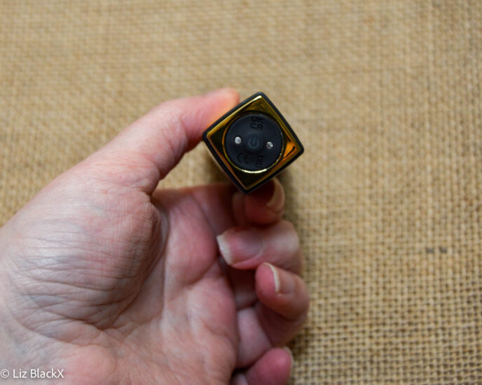 Review Discreet Travel Massager – The Ultimate Lipstick Vibrator with 10 Modes Copyright Liz BlackX