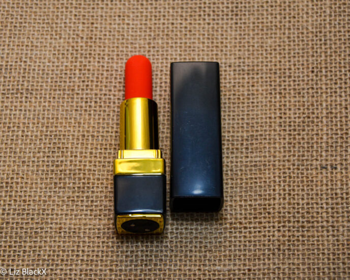 Review Discreet Travel Massager – The Ultimate Lipstick Vibrator with 10 Modes