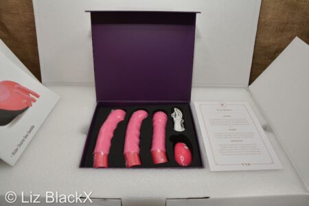Hands-Free Pleasure: A Closer Look at the VVD Rider Desire & Rider Go (Plus Valentine’s Deals!) Copyright Liz BlackX